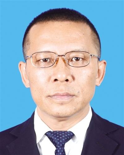 郑建国（贵州省贵阳市委常委、市纪委书记、市监察委员会主任）