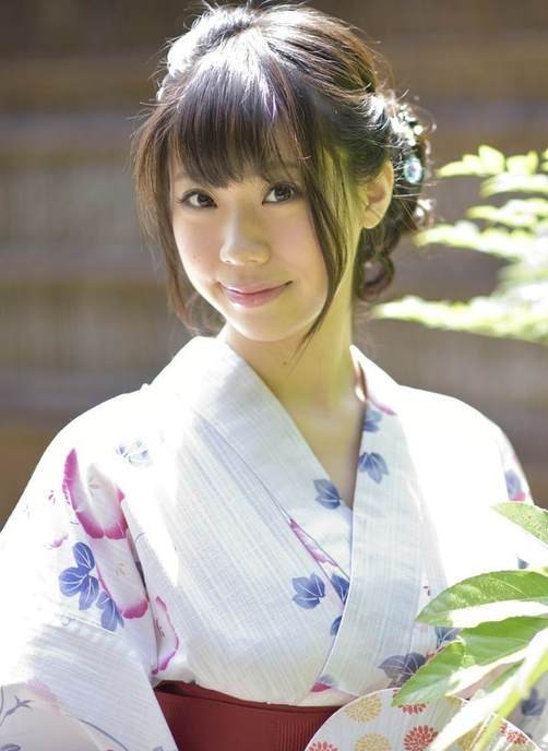 铃木富美奈