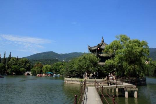 东湖公园(广东省深圳市东湖公园)