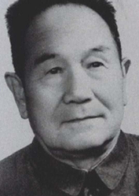 吴伯箫