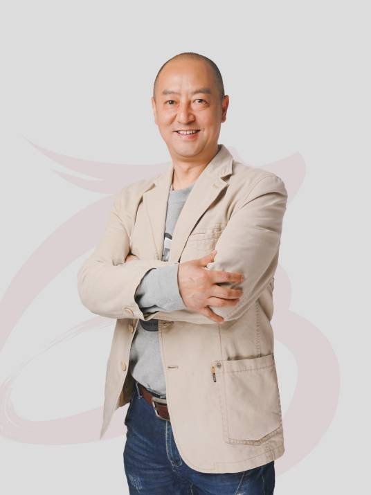 梁飞（东莞市美术家协会理事）