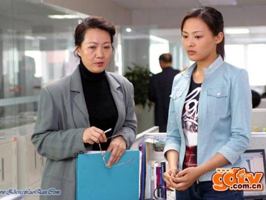 没有硝烟的战争（2003年何群执导的电视剧）
