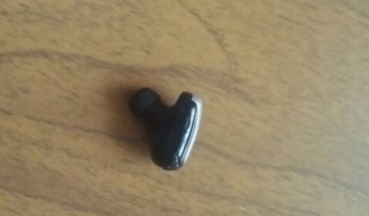 隐形无线耳机
