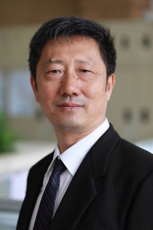 陈力丹（中国人民大学荣誉一级教授）