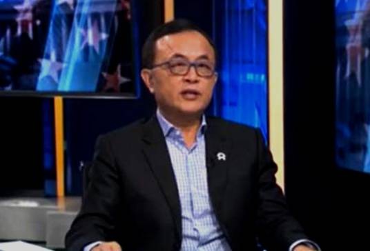 谢东萤