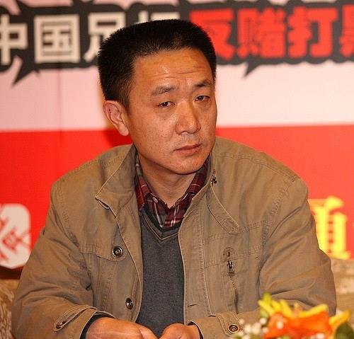 郝洪军(《辽沈晚报》文体副刊中心总监)