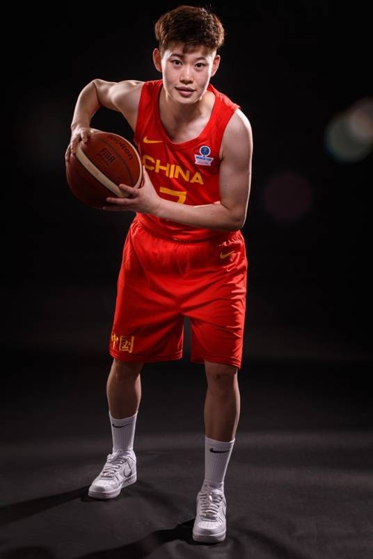 金维娜（中国职业女子篮球运动员）