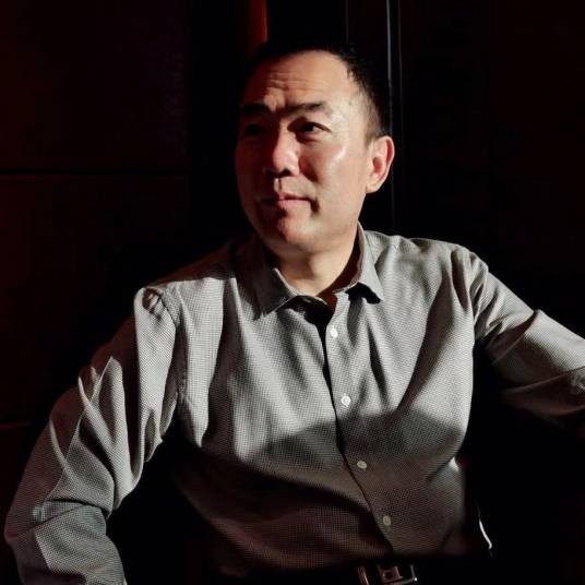 铁流(中国当代作家、中国作家协会报告文学委员会副主任、山东省作家协会副主席)