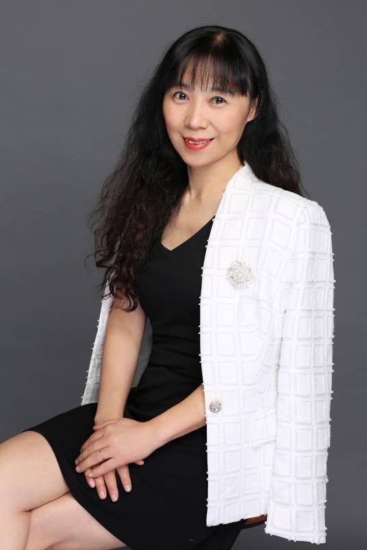 丁虹（武汉大学药学院教授）