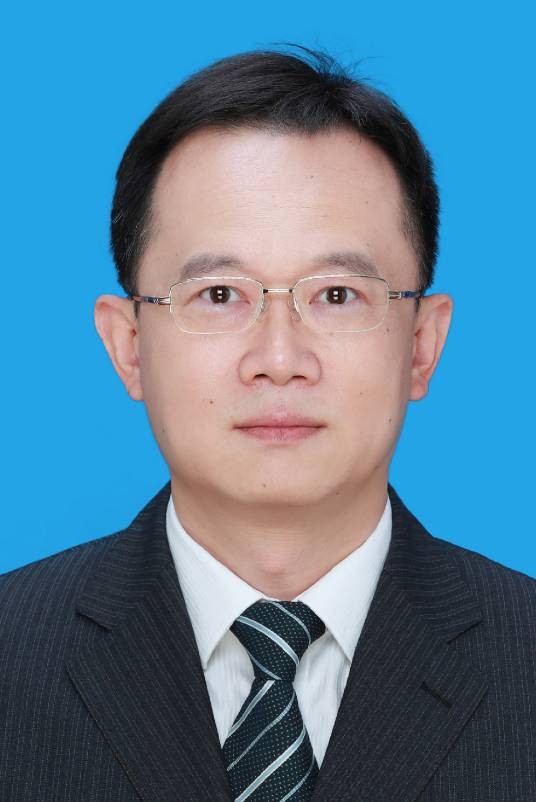 李盛(广西壮族自治区统计局党组书记、局长)