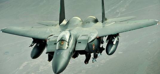 F-15E“打击鹰” 战斗机