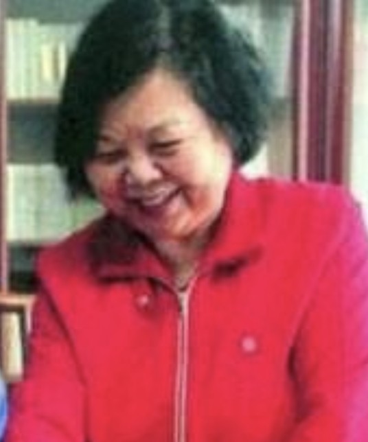 张锦裳