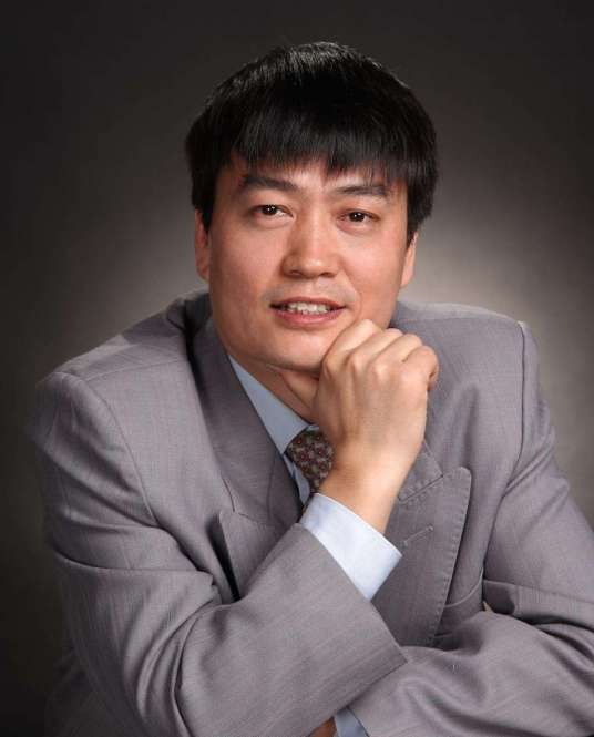 王志诚（北京大学光华管理学院副教授）