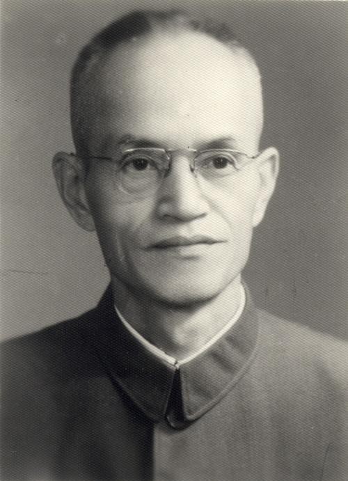 张钰哲（中国科学院院士，天文学家、中华星发现者）