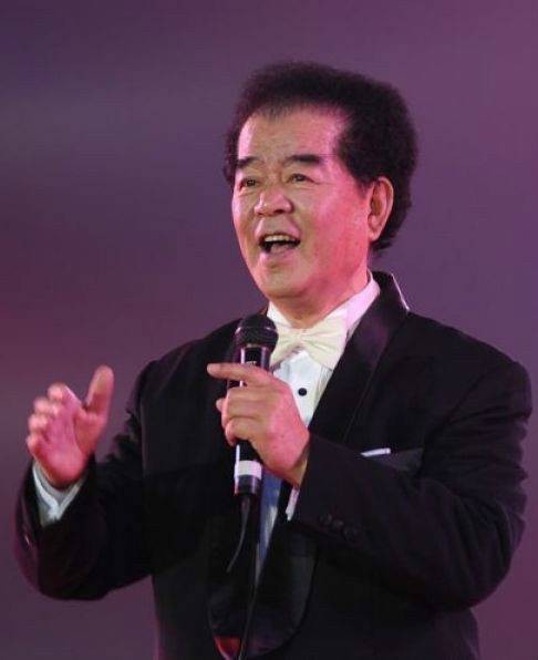 郭颂（中国内地男高音歌唱家、民歌演唱家，国家一级演员）