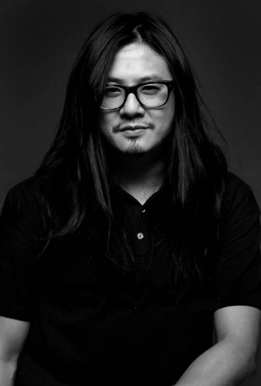 夏永康(中国香港摄影师,平面设计师,导演)