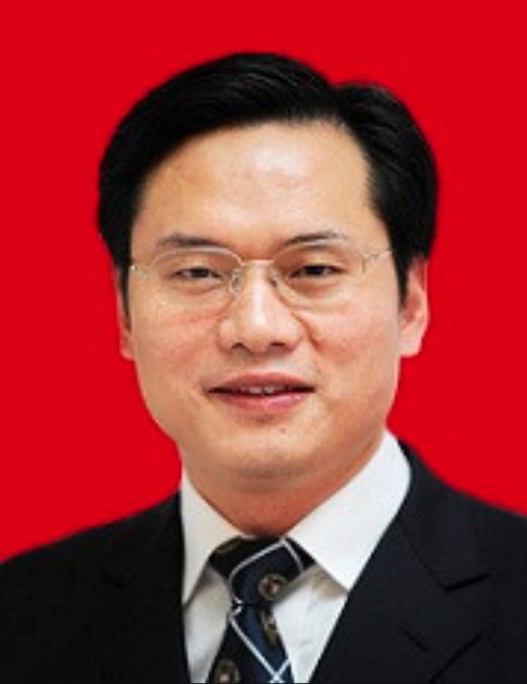 朱厚伦
