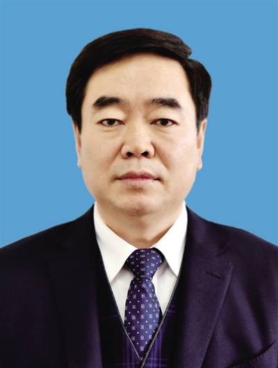 刘文玉（内蒙古自治区人大常委会环境资源城乡建设工作委员会主任）