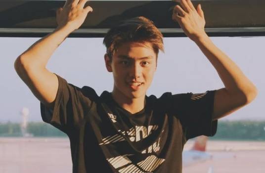 吴俊杰（中国游泳运动员）
