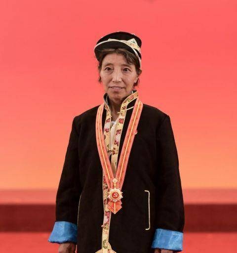 卓嘎（感动中国2017年度人物、“七一勋章”获得者、中共二十大代表、第十四届全国政协委员）