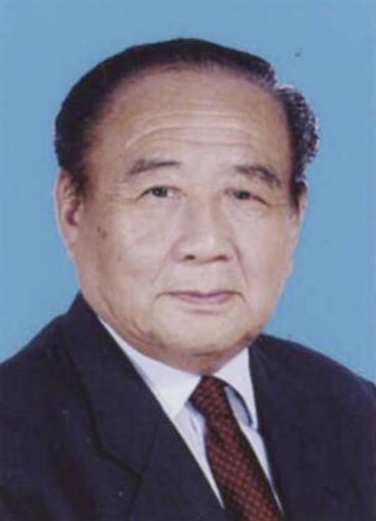 袁启彤