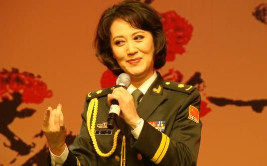 于兰（中国内地京剧女演员，北京军区政治部战友文工团京剧团国家一级演员）