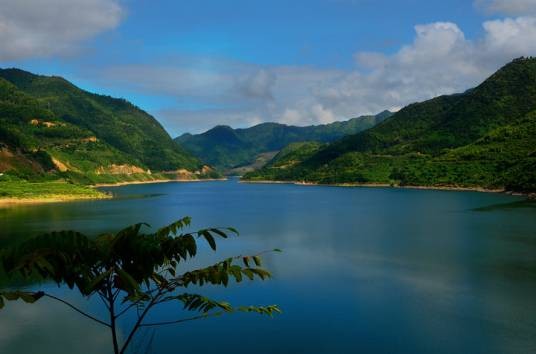 千峡湖(丽水市青田县北山镇的景点)