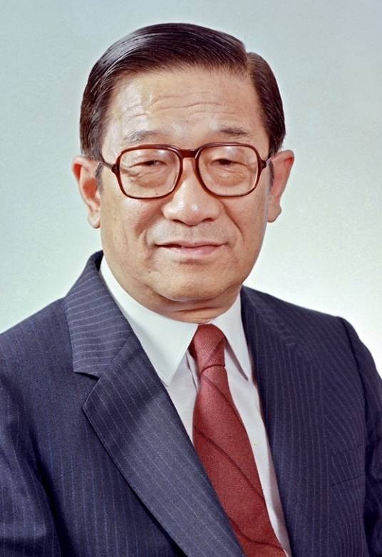 李焕(台湾地区政治家、前“行政院长”)