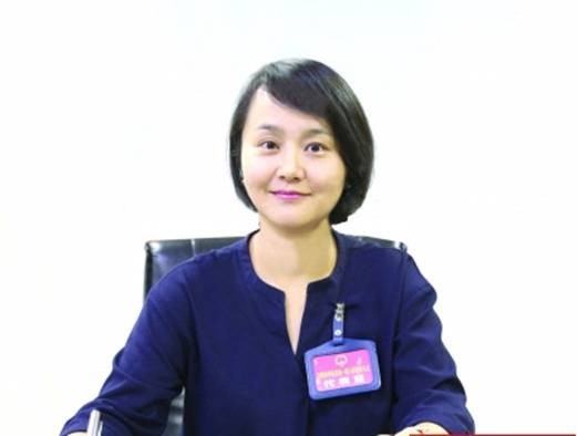 王珍（比亚迪股份职工监事，总裁办公室主任，信息披露委员会委员）