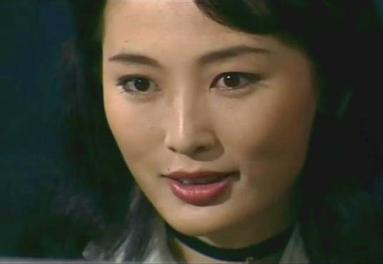 塔琳托娅（新加坡华人女演员）