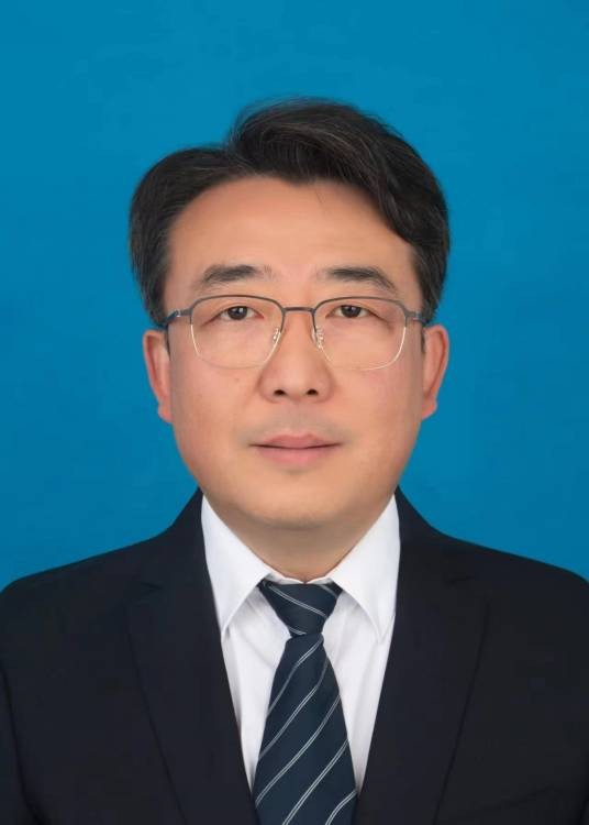 李勇军（现任山西省红十字会党组成员、副会长）