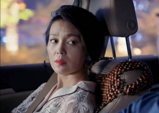 李悦君（电视剧《还没爱够》中的女配角）