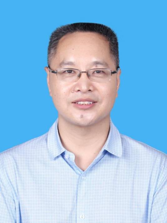 何云峰（河南大学教授）
