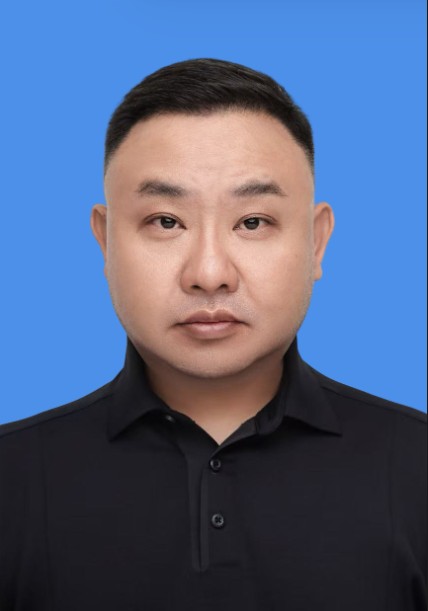 方磊（贵州省公路局党委委员、副局长）