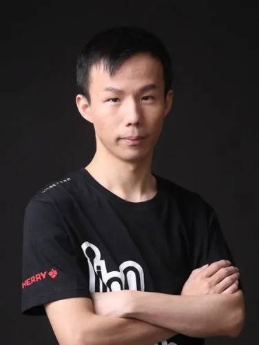 苏鹏（iG战队DOTA2教练）