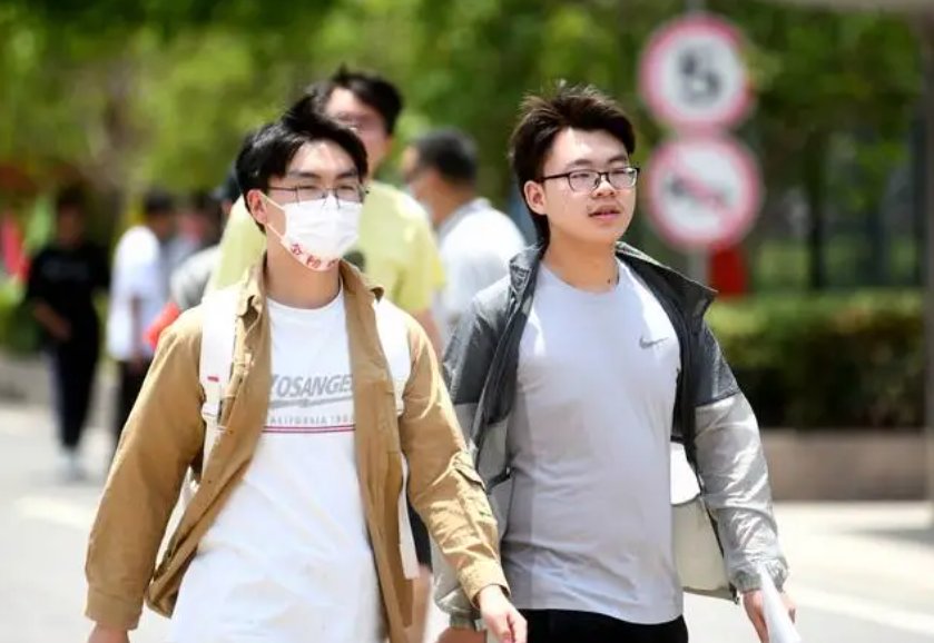 2023一本二本三本的分数线广东