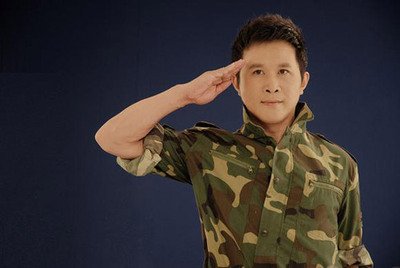 班长的红玫瑰 歌词