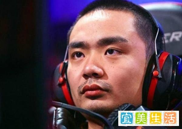 Dota2：小8灵魂拷问谁有，个人私生活少操心