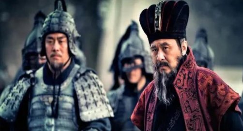 典韦是曹操的护卫，出场也少，没有独自领兵打仗，为什么武功排前几名呢？