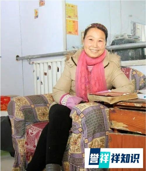 农家女登上央视舞台，为何感动董卿？郦波：诗词照见了她生命的高贵