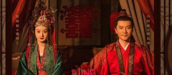 赵丽颖搬离与冯绍峰的家曝光，二人一同现身上海豪宅分家