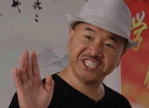 王小利祝李荣浩永葆青春,这是承认自己离开剧组了吗?
