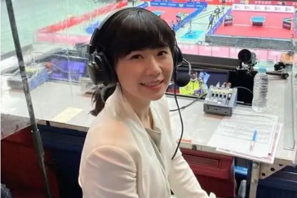 福原爱发文为刘诗雯庆生，她们二人是真友谊吗？