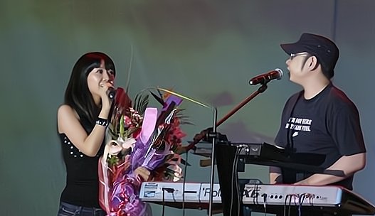 与刀郎同居6年至今未婚,云朵坦言:是他抛弃了我!背后究竟有什么原因呢?