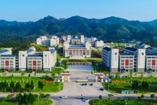 深圳铁路职业学校招生要求