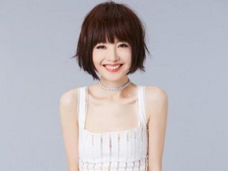 鲁豫终于“发福”不再骨瘦如柴，网友：这样好看多了，你怎么看？