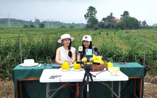 欠400亿债务上热搜的独山县，要怎么做才能还清？