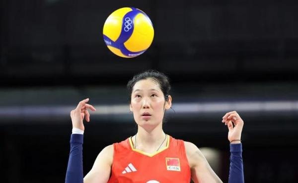 朱婷摘取2025年女排欧冠金牌：五冠王！实现双圈全满贯