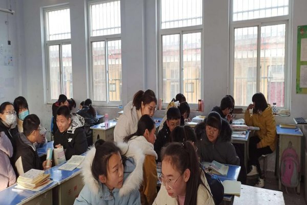 差一点的拼音