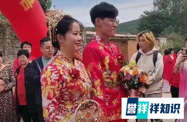 青岛“国泰民安脸”新娘走红网络，嫁给了90后农村小伙